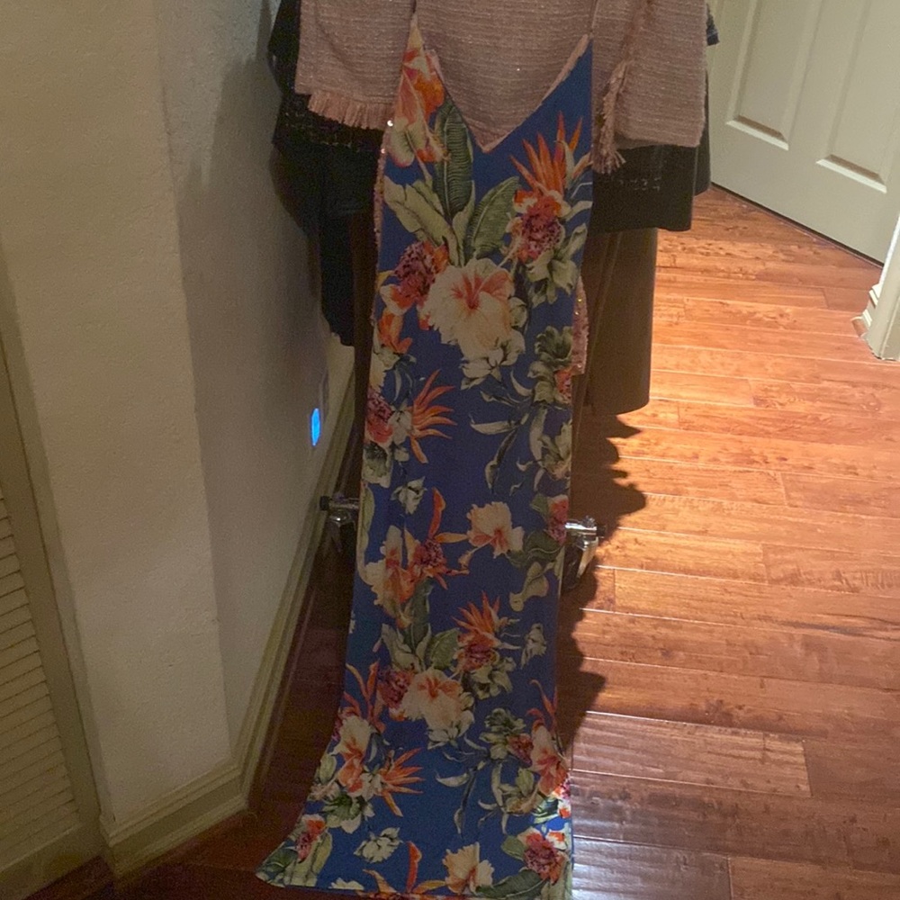 Hawaiian tropical dress
